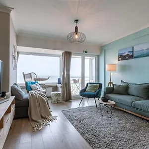Wonderful With Frontal Sea View In Westende Middelkerke